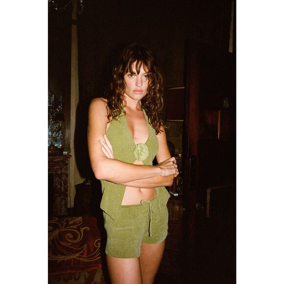 With Jéan Rose Halter Tank Top Khaki - M - Picture 6 of 6
